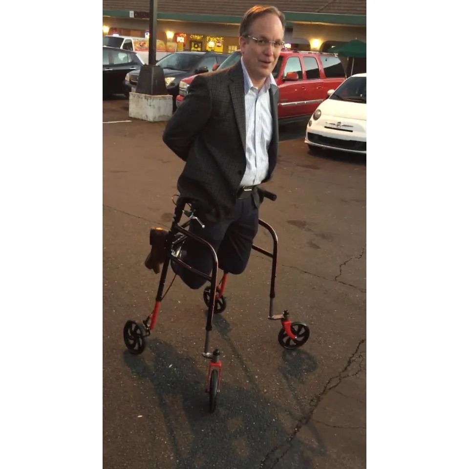Life Glider https://rehabshop.com.hk/lifeglider-hand-free-fall-prevention-ambulatory-assistive-mobility-aids